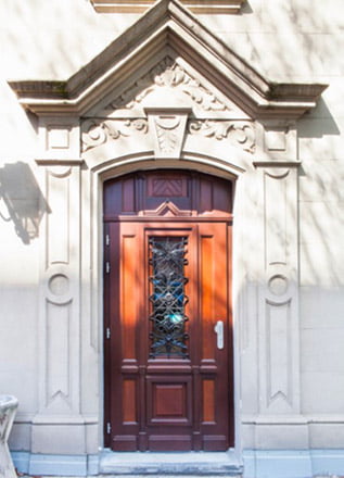 Les portes d'entrée-Les portes bois/ › Comptoir des Bois